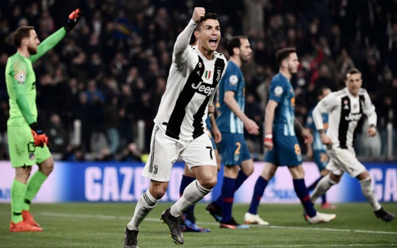 Weergaloze Ronaldo telt Atlético uit, City scoort 7 (!) keer