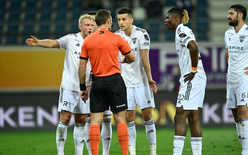 Ook in Gent-Eupen zijn fans geschokt door VAR: 