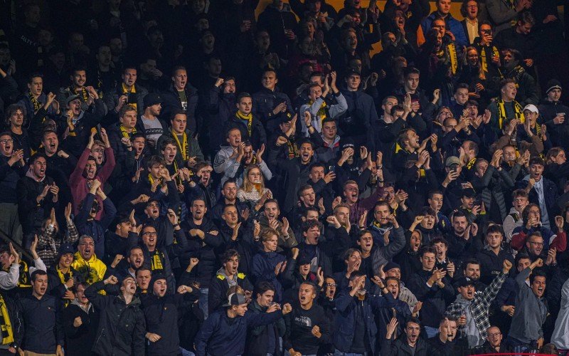 Triest nieuws: Lierse-fan die tijdens bekerwedstrijd gereanimeerd werd, is overleden