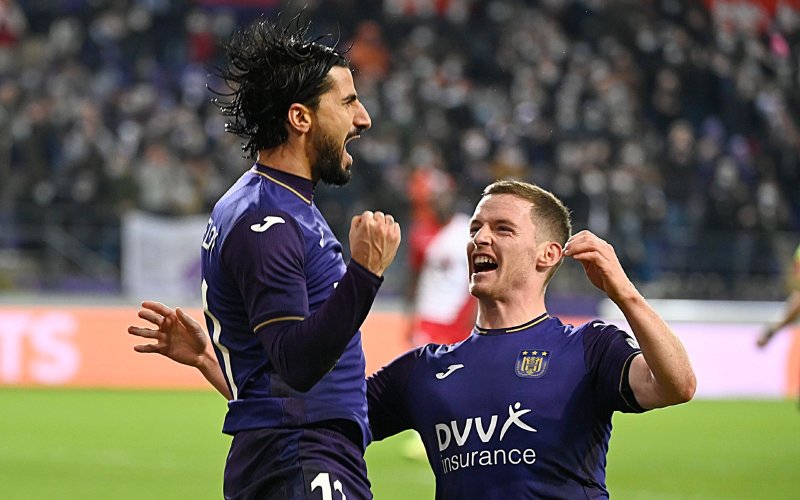 'Transferstrijd kan beginnen: Chelsea gaat vol voor Anderlecht-smaakmaker'