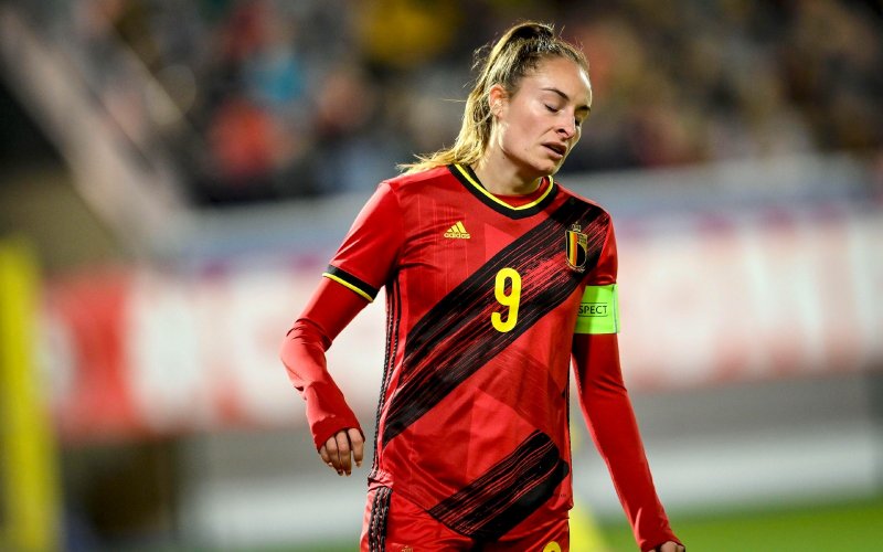 Bom barst bij Red Flames: Tessa Wullaert ziet razende ploegmate stoppen