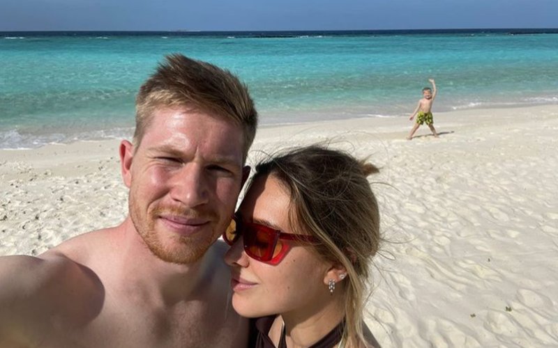 Iedereen is bezig over déze verdachte foto van Kevin De Bruyne en zijn Michèle