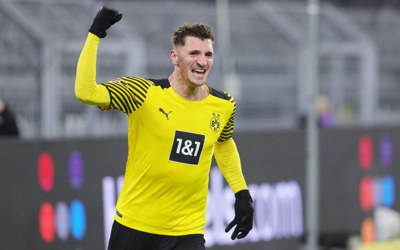 Thomas Meunier slaat Belgische topclub met verstomming na transfergeruchten