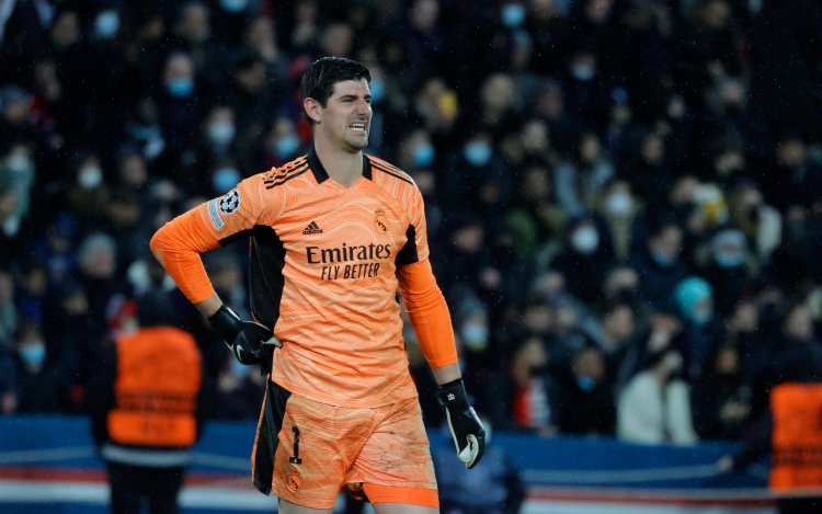 Courtois krijgt het hard te verduren na PSG-Real: 