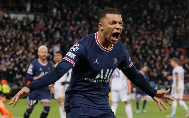 Transfermarkt LIVE: Mbappé naar Barcelona, vier nieuwkomers Anderlecht?