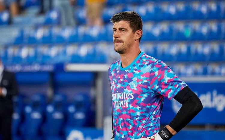 Courtois ziet voorzitter serieus over de schreef gaan: 