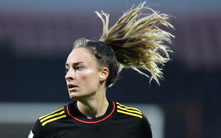 Tessa Wullaert pakt bij de Red Flames verrassend uit met dubbele primeur