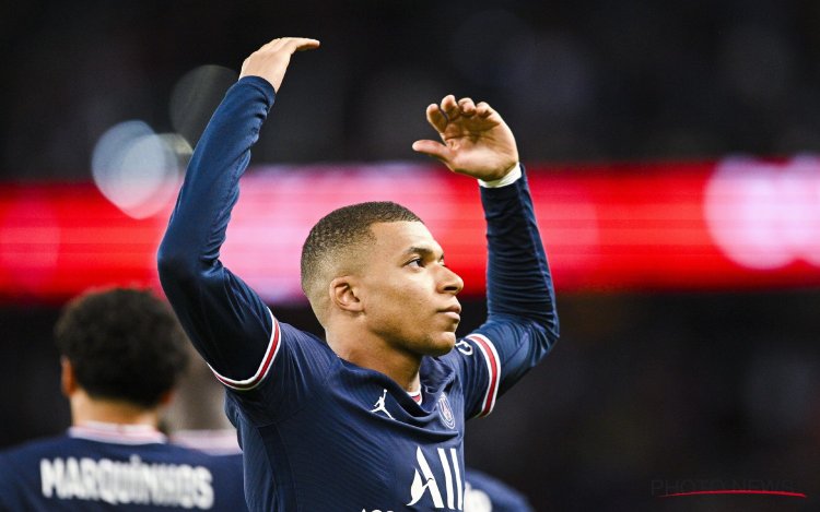 ‘Voetbalwereld op z’n kop: Mbappé kan iedereen shockeren met nieuwe club’