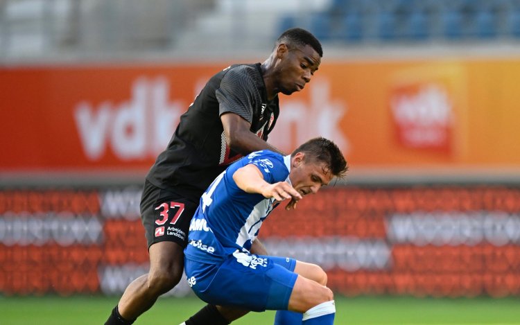 ‘Onverwachte Anderlecht-speler moet Club-aanwinst Raphael Onyedika doen vergeten’