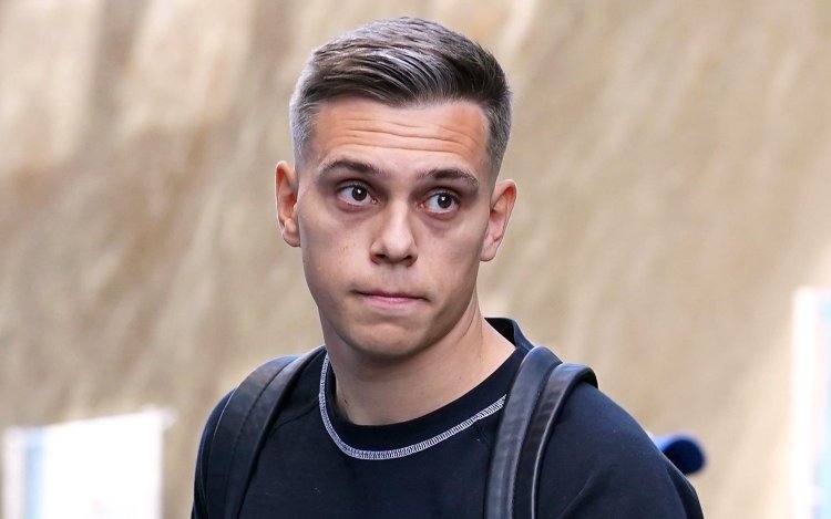 Leandro Trossard wordt plots helemaal afgemaakt in Engeland: “Hij is nutteloos”