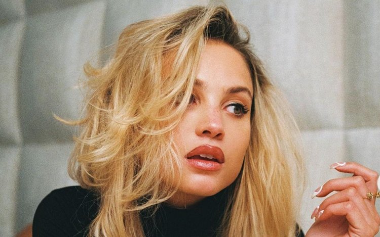 WK-WAG van de dag: Sensuele Rose Bertram laat Mbappé genieten van lichaam