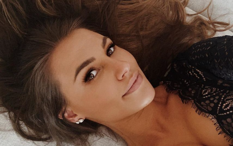 Ines Van Uythem doet Instagram ontploffen in pikante lingerie: 