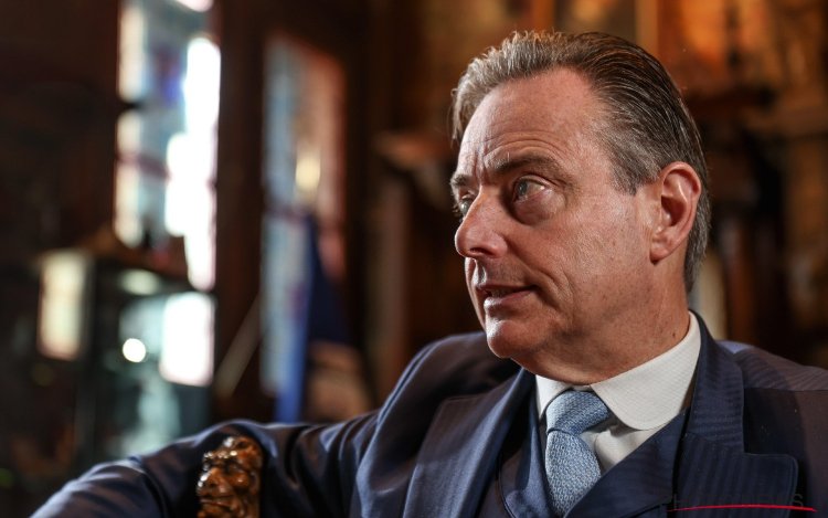 Bart De Wever beslist over Antwerp-Beerschot na dreiging bezoekende fans