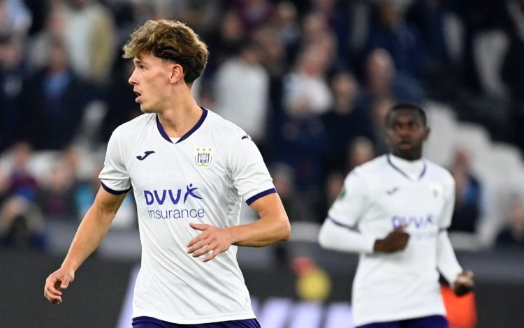 Lucas Stassin duidt schuldige voor leegloop van toptalenten bij Anderlecht aan: “Hij!”