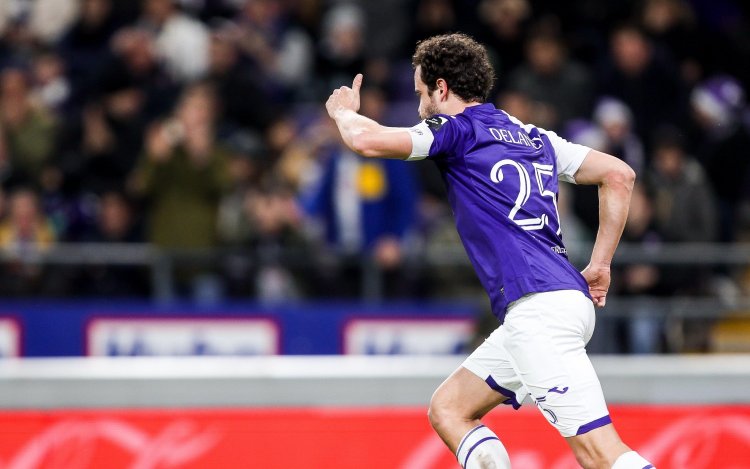 ‘Paars-witte fans schrikken op door transfernieuws over Thomas Delaney’