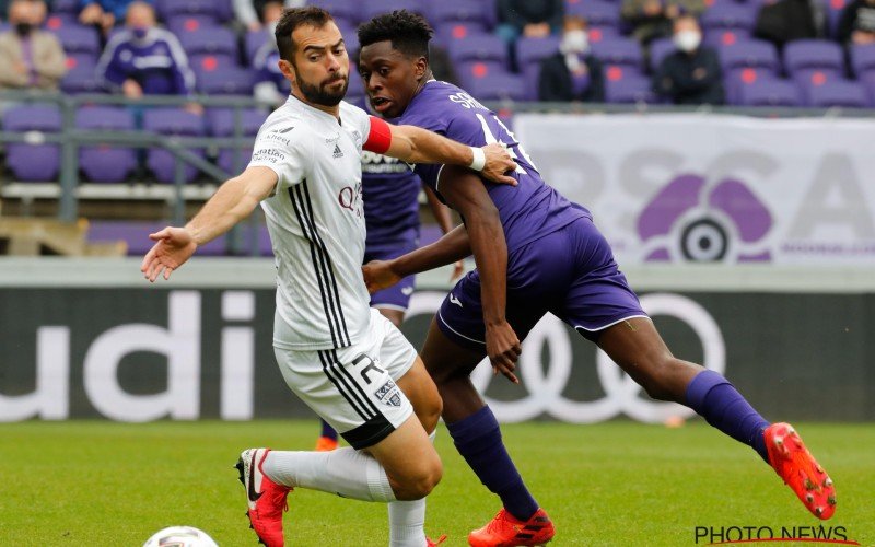 Kijkers Anderlecht-Eupen niet te spreken: “Dit is gewoon schandalig”