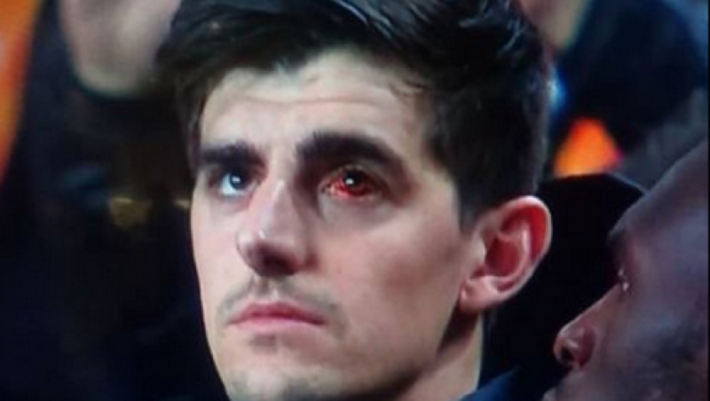 Thibaut Courtois geeft meer uitleg bij rood oog