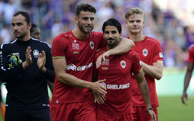 Philippe Clement duidelijk over transfer van Wesley Hoedt naar Club Brugge