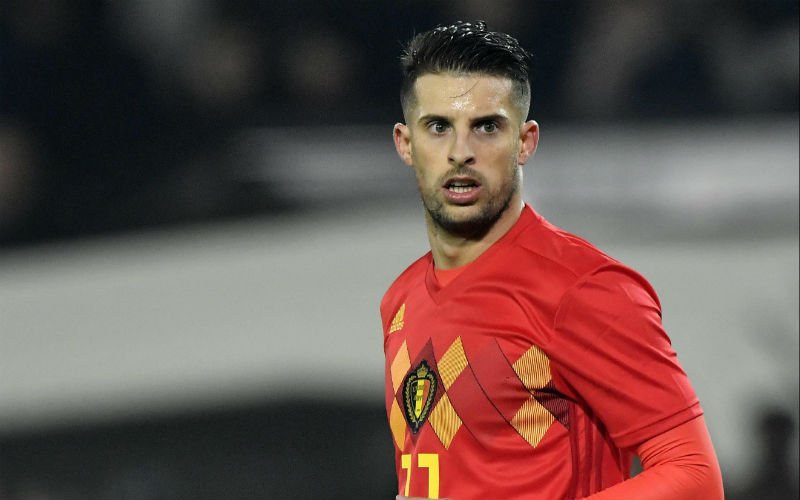 Standard hakt knoop door over Mirallas