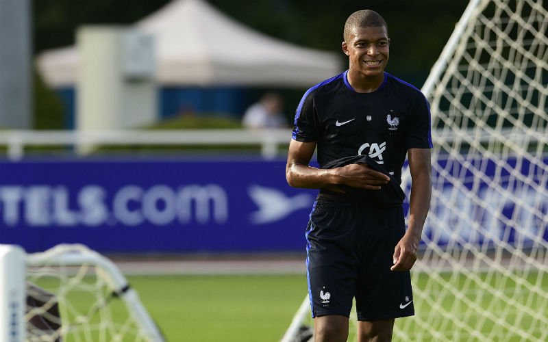 Mbappé vertelt wat hij allemaal weet over Anderlecht