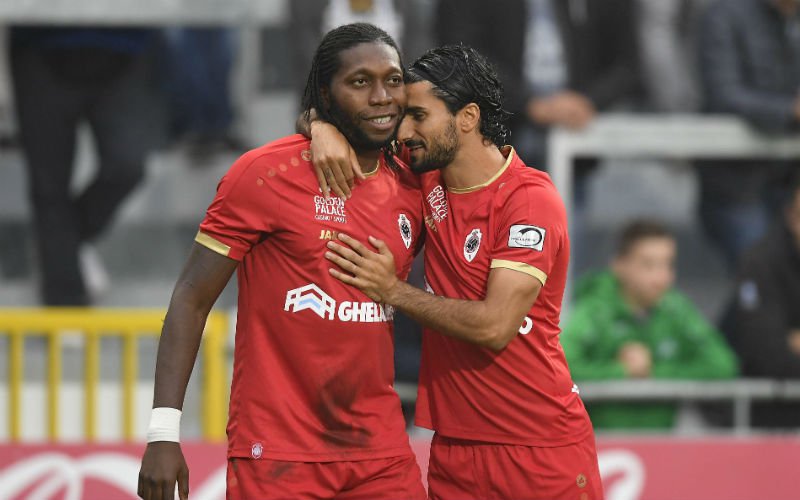 Mbokani wijst Antwerp de weg tijdens klinkende zege