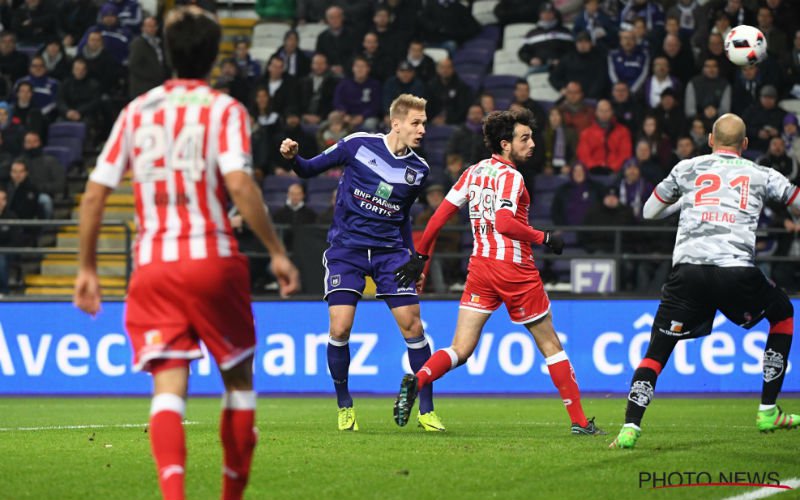 Anderlecht-fans hebben na halfuur al telraam nodig: 