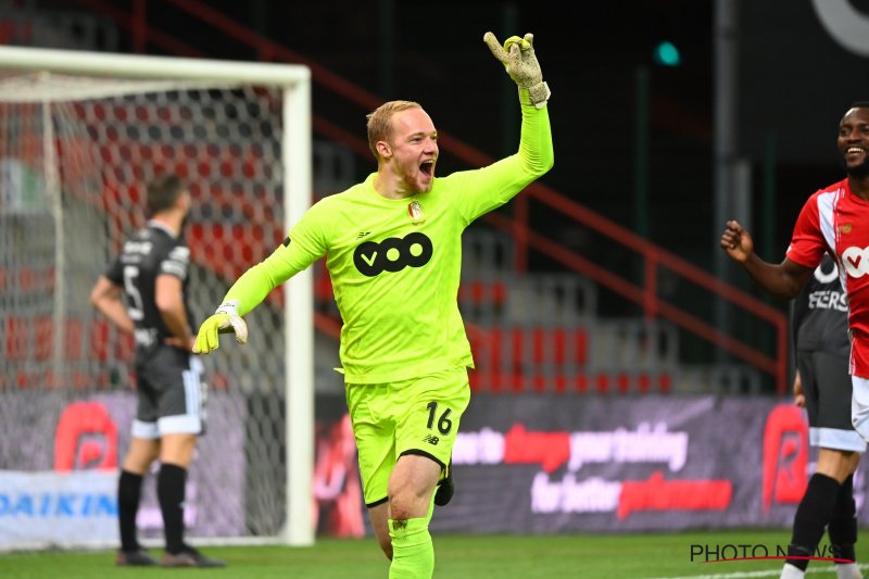 Sensatie: Doelman Bodart bezorgt Standard in blessuretijd een punt (VIDEO)