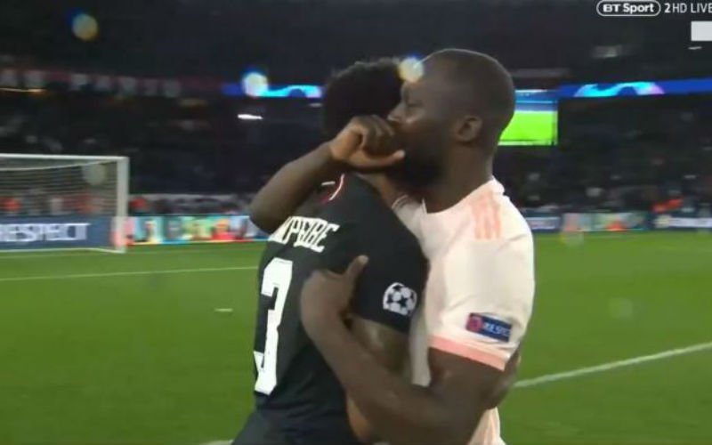 'Dit is wat Lukaku zei tegen Kimpembe'