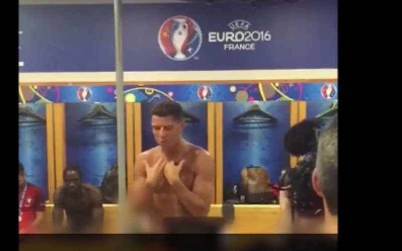 Kippenvel: De speech van Ronaldo na de EK-winst in kleedkamer van Portugal (Video)