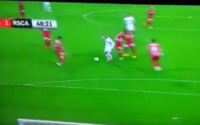 Sofiane Messi Hanni scoort wereldgoal tegen Oostende (Video)