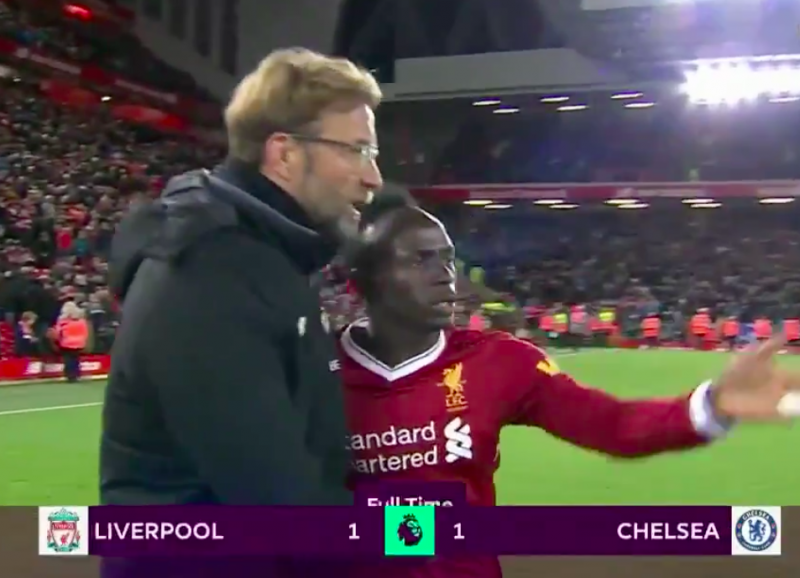 Iédereen heeft het over dit gesprek tussen Klopp en Mané (Video)