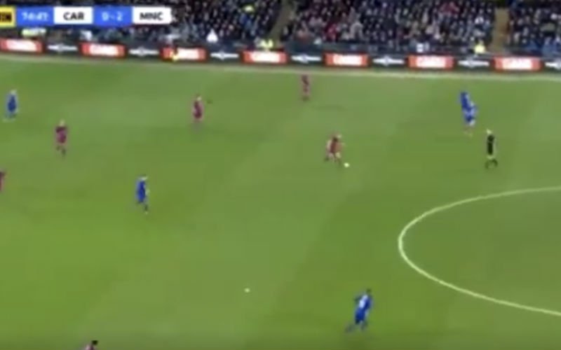 Deze pass van De Bruyne is NIET normaal! (Video)