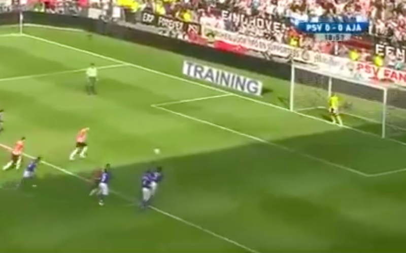 Flashback: Het moment waarop Vermeer een penalty van Simons pakte (Video)