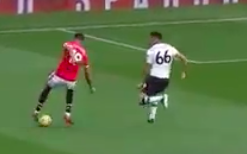 En dan doet Rashford plots dit in 'Hate Game' tegen Liverpool (Video)