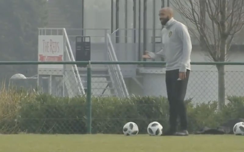 En dan doet Thierry Henry plots dit op training Rode Duivels (Video)