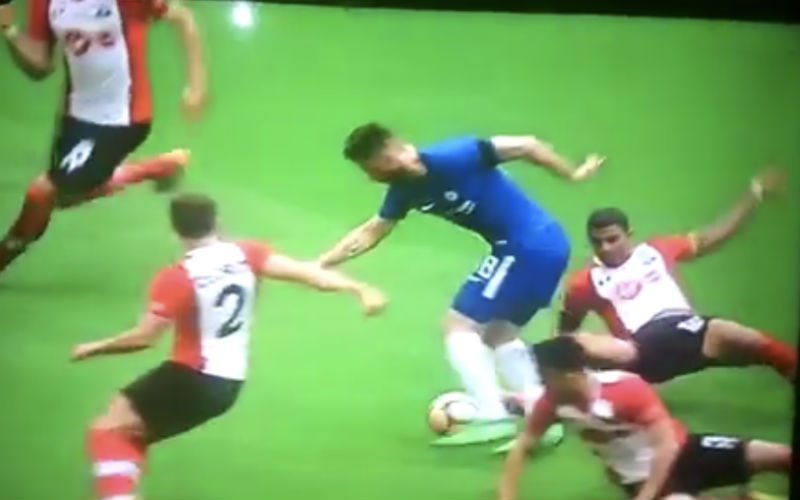 Eerst Hazard en dan scoort Giroud schitterend doelpunt (Video)