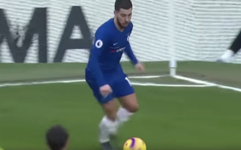 Bekijk de fantastische prestatie van Hazard tegen Huddersfield in vier minuten (VIDEO)