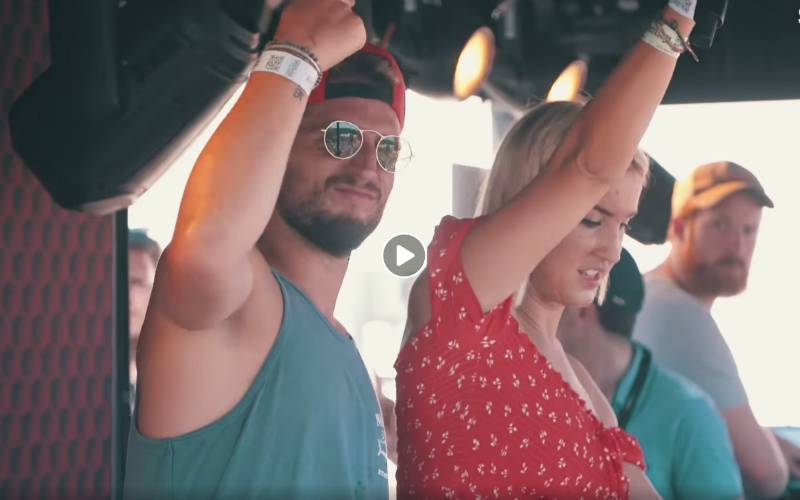 Dries Mertens en Kat Kerkhofs zorgen voor dolle taferelen op Rock Werchter (VIDEO)