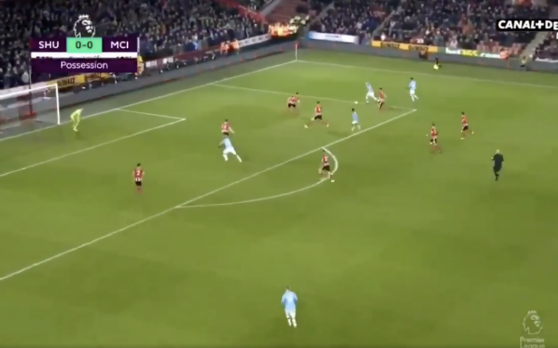 Kevin De Bruyne pakt bij Man City uit met fenomenale actie (VIDEO)