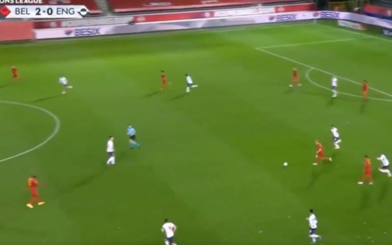 Pass van Kevin De Bruyne tegen Engeland gaat de wereld rond (VIDEO)