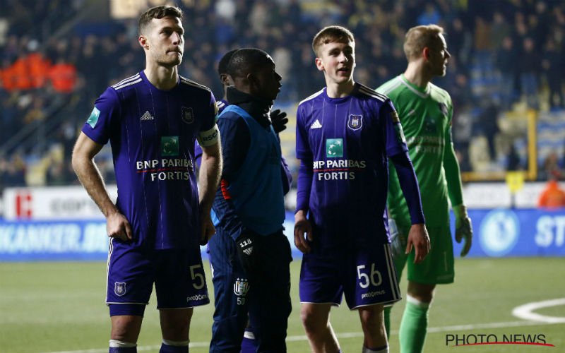 Anderlecht-fans zijn het beu en ondernemen actie tegen eigen ploeg