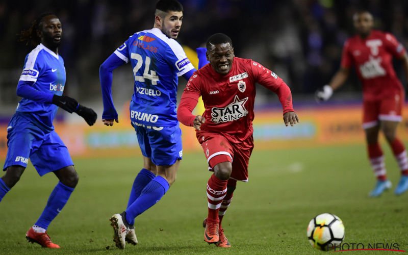 Twee opvallende namen in de tribune tijdens Genk-Antwerp