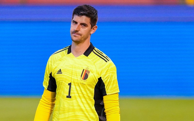 Thibaut Courtois doorbreekt taboe en maakt officieel nieuwe liefde bekend