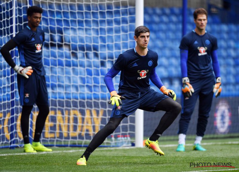 Courtois doet pikante uitspraken over coach Conte