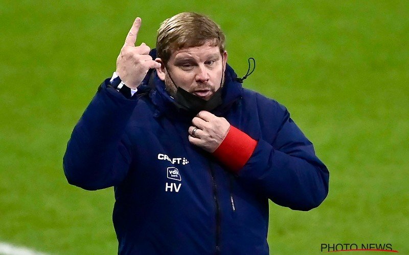 Hein Vanhaezebrouck pakt AA Gent-spelers hard aan