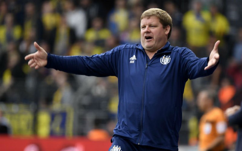 Vanhaezebrouck haalt ongezien hard uit naar RSCA-fans: 