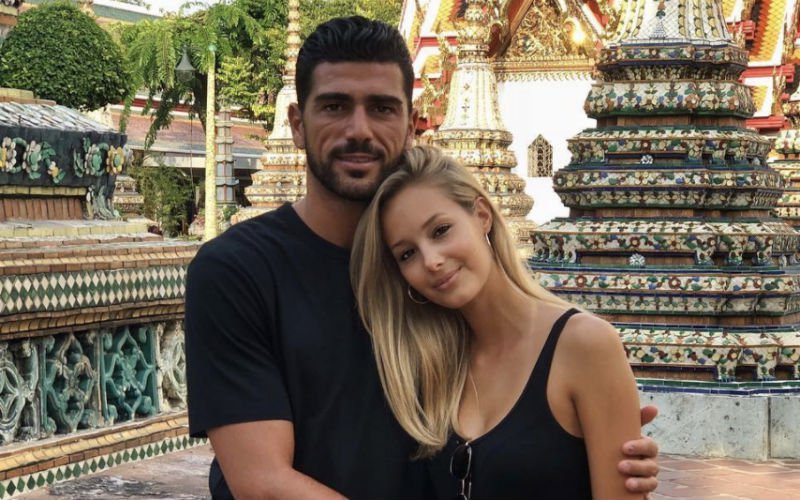 WAG van Pellè viert het nieuwe jaar in deze sexy bikini (Foto's)