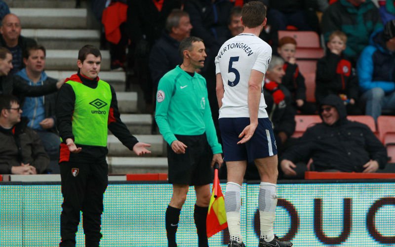 Hierdoor krijgt Vertonghen het plots aan de stok met ballenjongen 