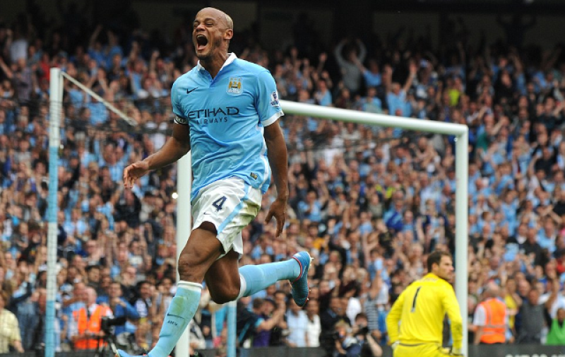 Kompany haalt flink uit op sociale media