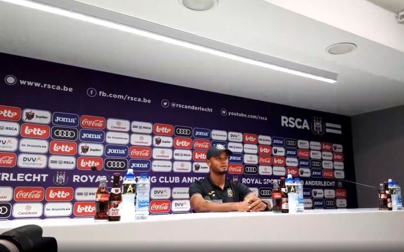 Kompany op eerste persconferentie: 'Dit zal gebeuren met Trebel'